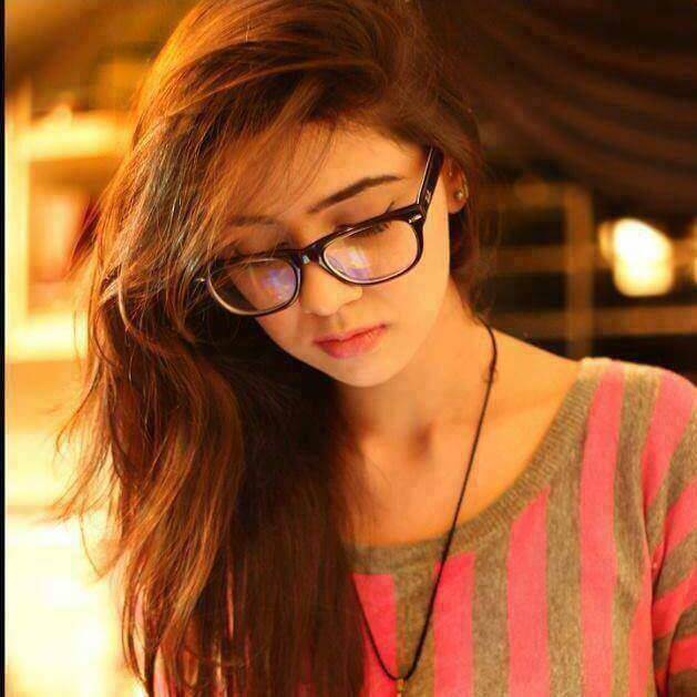 Stylish Girl DP for FB